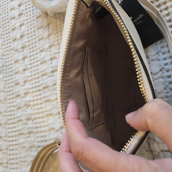 Kate Spade White Crossbody Bag - Picture 4 of 11